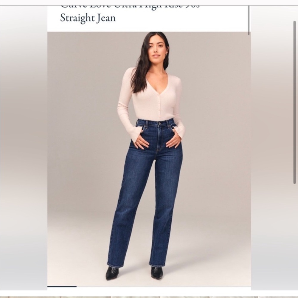 Abercrombie & Fitch Curve Love Ultra High Rise 90’s Straight Jeans